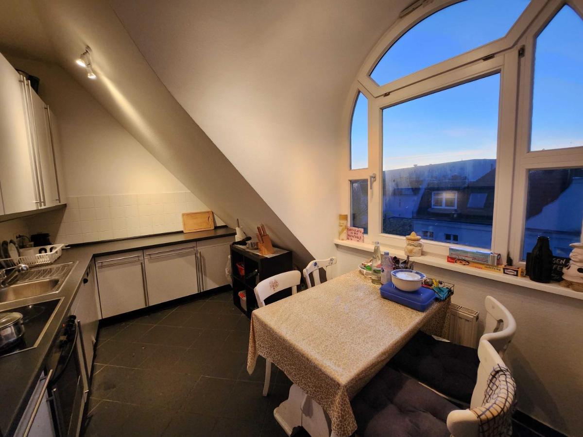 One Private Room Available In A Two Room Apartment In Tegel, برلين المظهر الخارجي الصورة